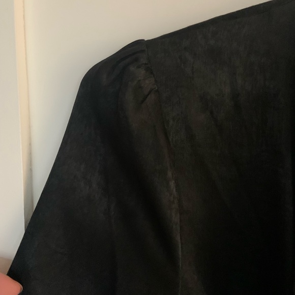 NWT Long black satin duster - Picture 3 of 9